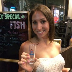 Meet your Posher, Annie