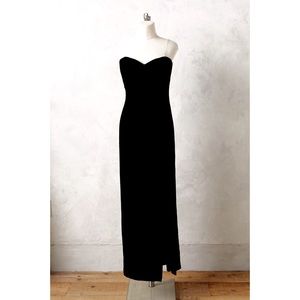 ✨Inky Black Velvet Evening Gown - Neiman Marcus✨