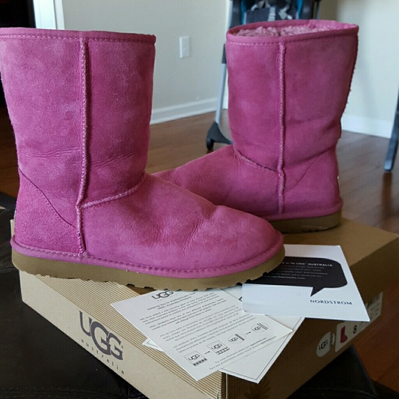 UGG Shoes - Pink Classic Short Ugg Boots