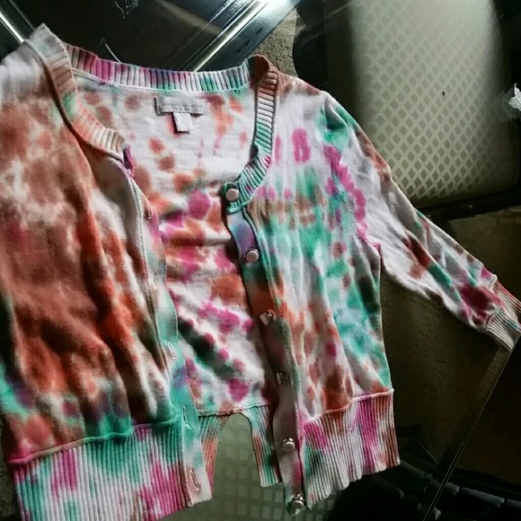 Tye Dye New York & Company HalfSleeve Crop Sweater