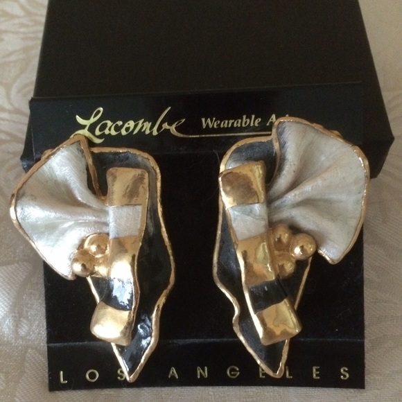 Vintage pierced earrings from the early 80's ❤️