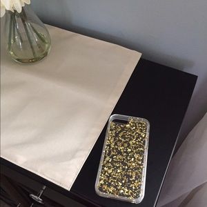 iPhone 6 and 6s case
24K gold leaf highlights