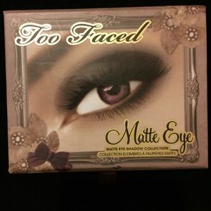 Too faced matte eye