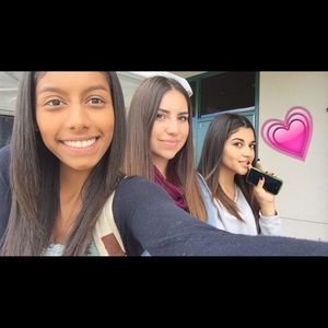 Meet your Posher, Alisa