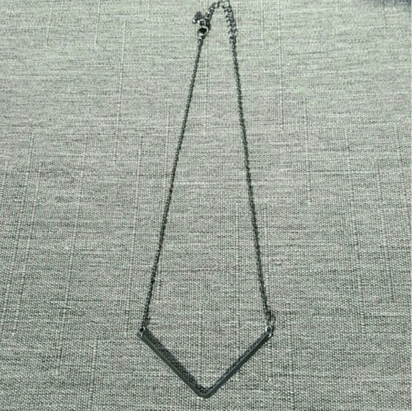 V Black Necklace - Picture 4 of 4