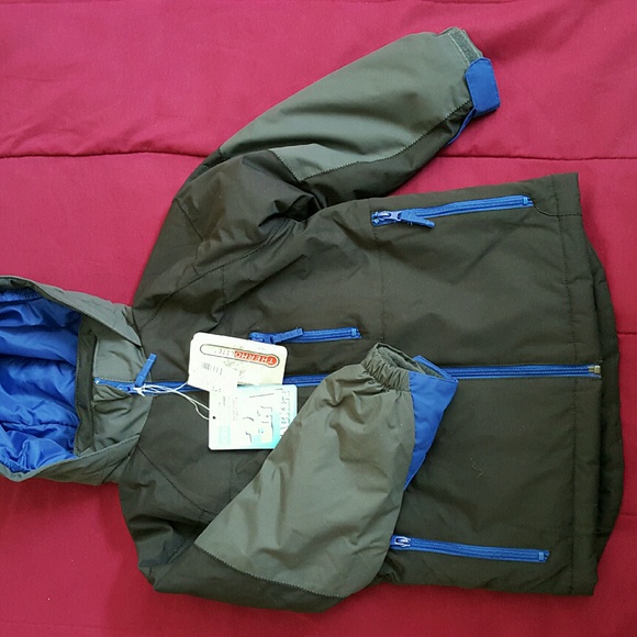 ***Sold*** Children's Place Boy's 3 in 1 jacket - Picture 1 of 4