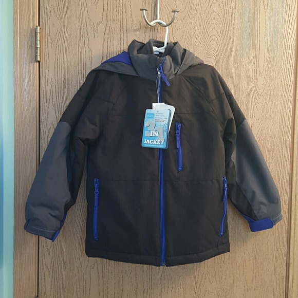 ***Sold*** Children's Place Boy's 3 in 1 jacket - Picture 2 of 4