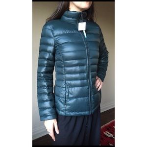 NEW Calvin Klein Lightweight, Packable Down Jacket