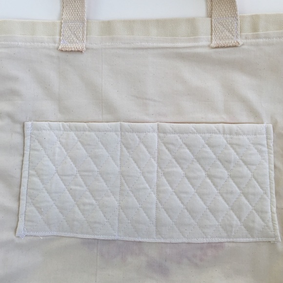 Totes - Picture 2 of 2