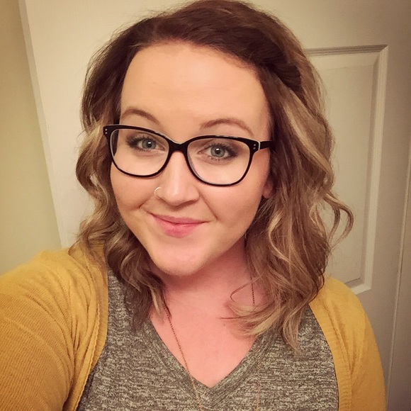 Meet your Posher, Miranda - Picture 1 of 1