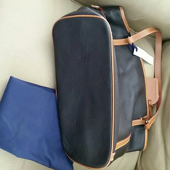 DOONEY & BOURKE Handbag - Picture 4 of 4