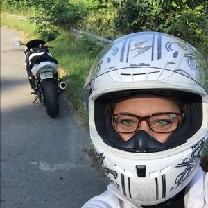 Meet your Posher, Jeanette