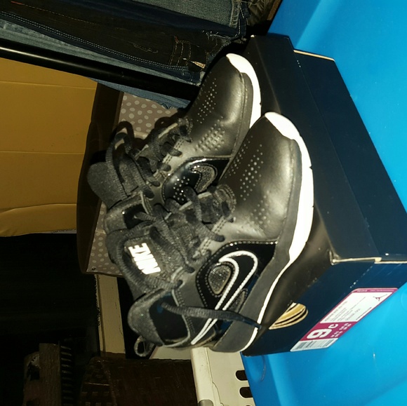 Boys Nike