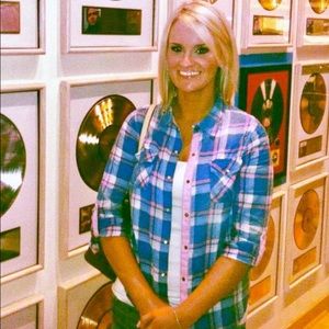 Meet your Posher, Brandi