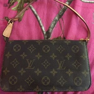 Louis Vuitton small bag with optional strap