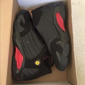 Jordan Retro 14. (Last Shot)