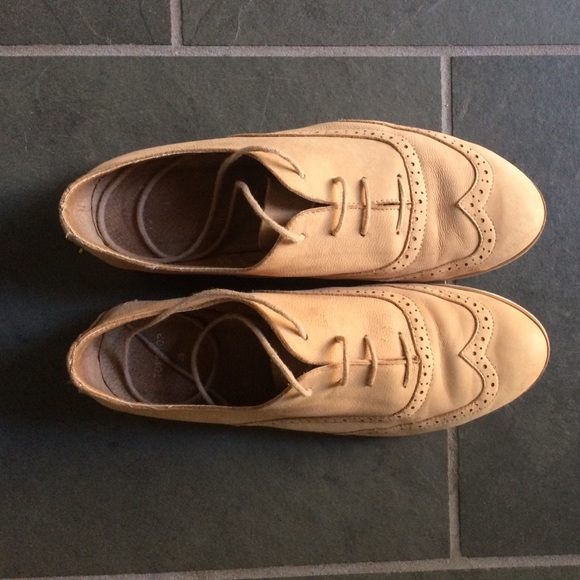 Topshop Shoes - Topshop tan brogues Topshop Shoes - Topshop tan brogues