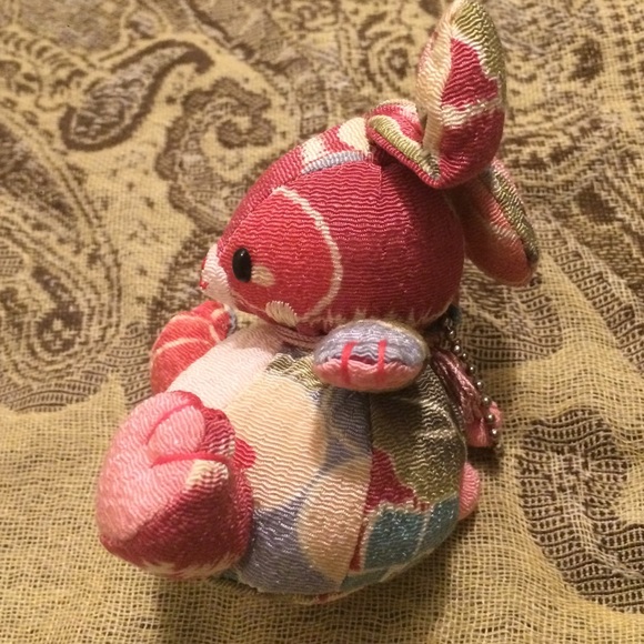 Adorable Pink Floral Rabbit Keychain - Picture 3 of 4
