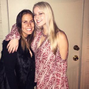 Meet your Posher, Samantha