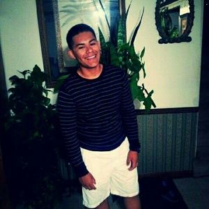 Meet your Posher, Cesar