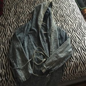Oversized Jean jacket w hood