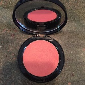 Bobbi Brown Illuminating Bronzer Santa Barbara