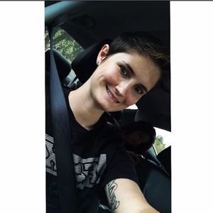 Meet your Posher, Brooke