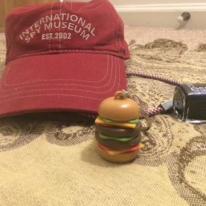 Burping Cheeseburger UO Keychain
