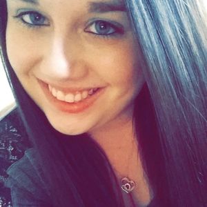 Meet your Posher, Carly