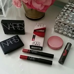 NARS DOLCE VITA, TARTE, BENEFIT BLUSH, LIPS LOT