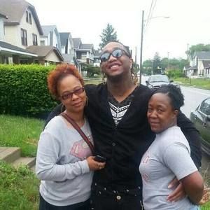 Meet your Posher, Shawna