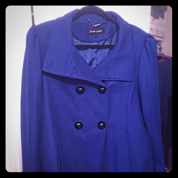 Blue pea coat
