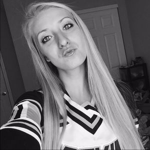 Meet your Posher, Allison