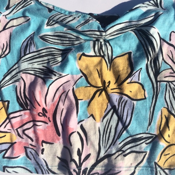 Nasty Gal Crop Top - Picture 2 of 3