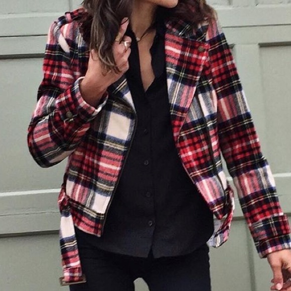 Forever 21 Jackets & Blazers - Forever 21 Plaid Jacket Size Medium