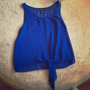 Wet seal sleeves cheer top