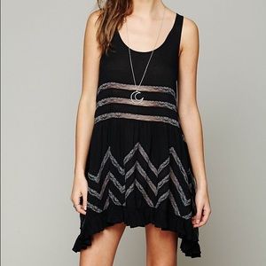 FREE PEOPLE black trapeze slip