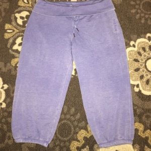NWOT Calvin Klein Cropped Sweatpants Size Medium