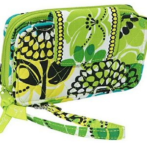 NWOT Vera Bradley Smartphone Wristlet