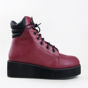 Yru raze oxblood platform shoes