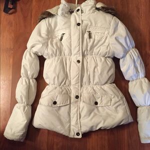 Puffy white jacket