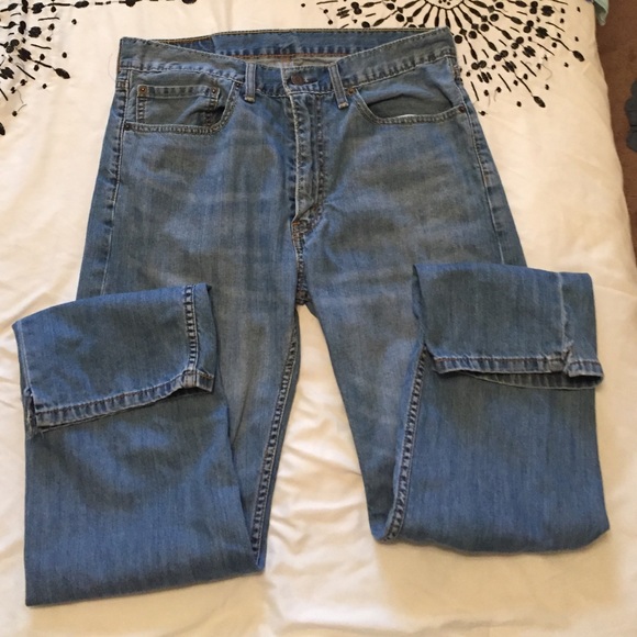 Men's Levi jeans