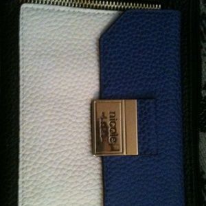 Nicole by Nicole Miller cross body or wallet
