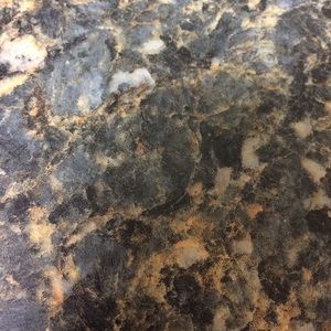 Meet your Posher, April