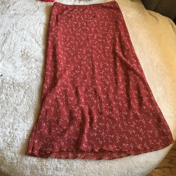 Forever 21 maxi skirt sheer with cotton lining