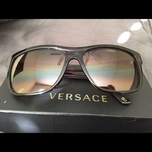 100% authentic Versace sunglasses