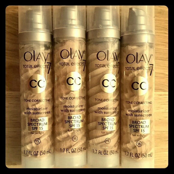 Olay  Other - New 4 Olay total effects 7 in 1 cc moisturizer