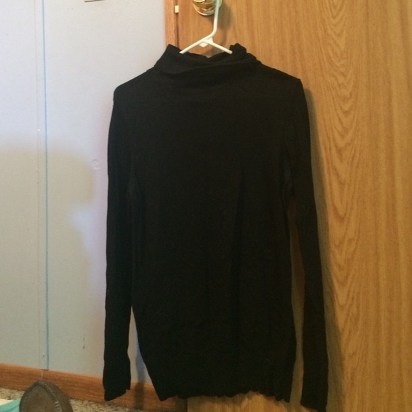 Mossimo black turtle neck sweater