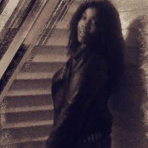 Meet your Posher, Earlinia