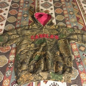 Women's camo sweatshirt